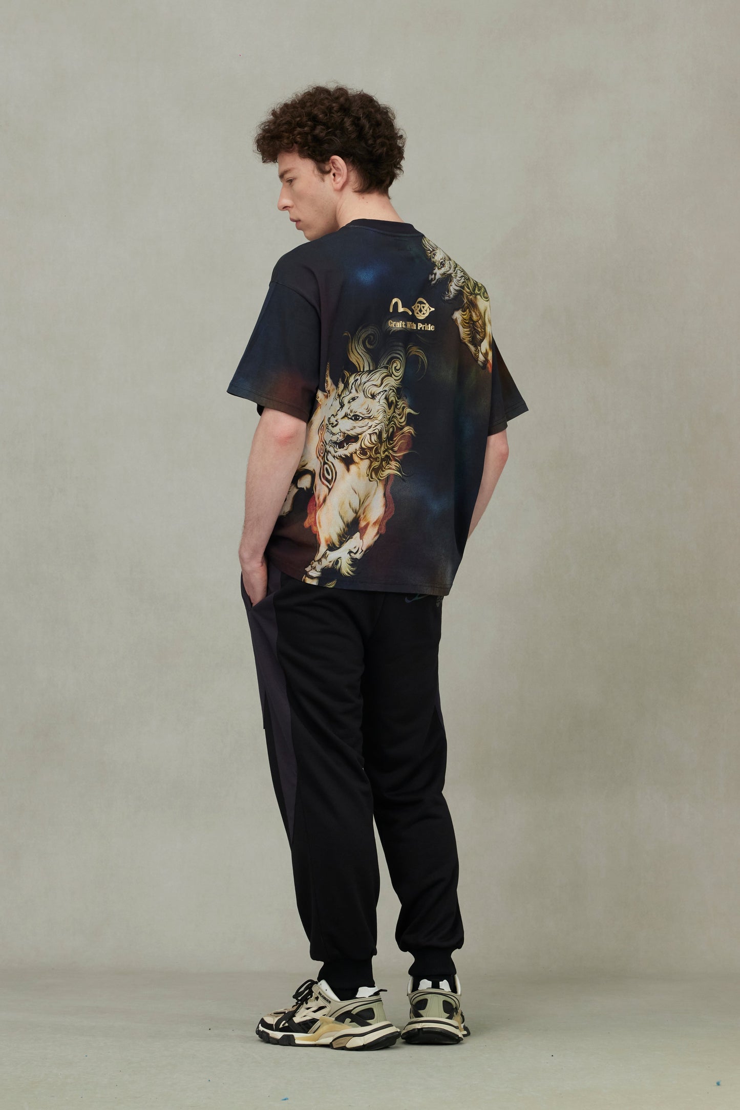 Hakutaku Print Loose Fit T-Shirt