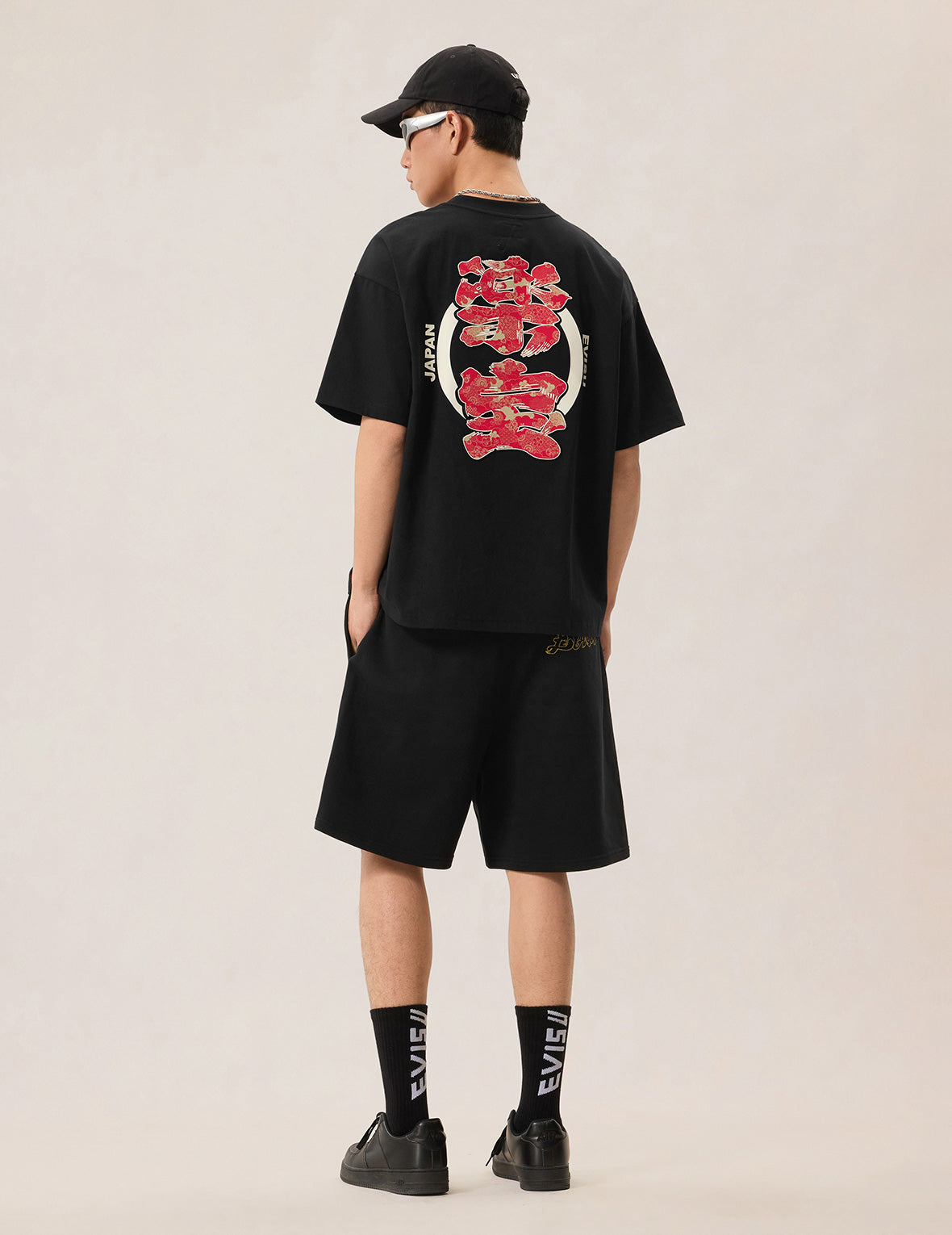 Kamon and Logo Embroidery Sweatshorts
