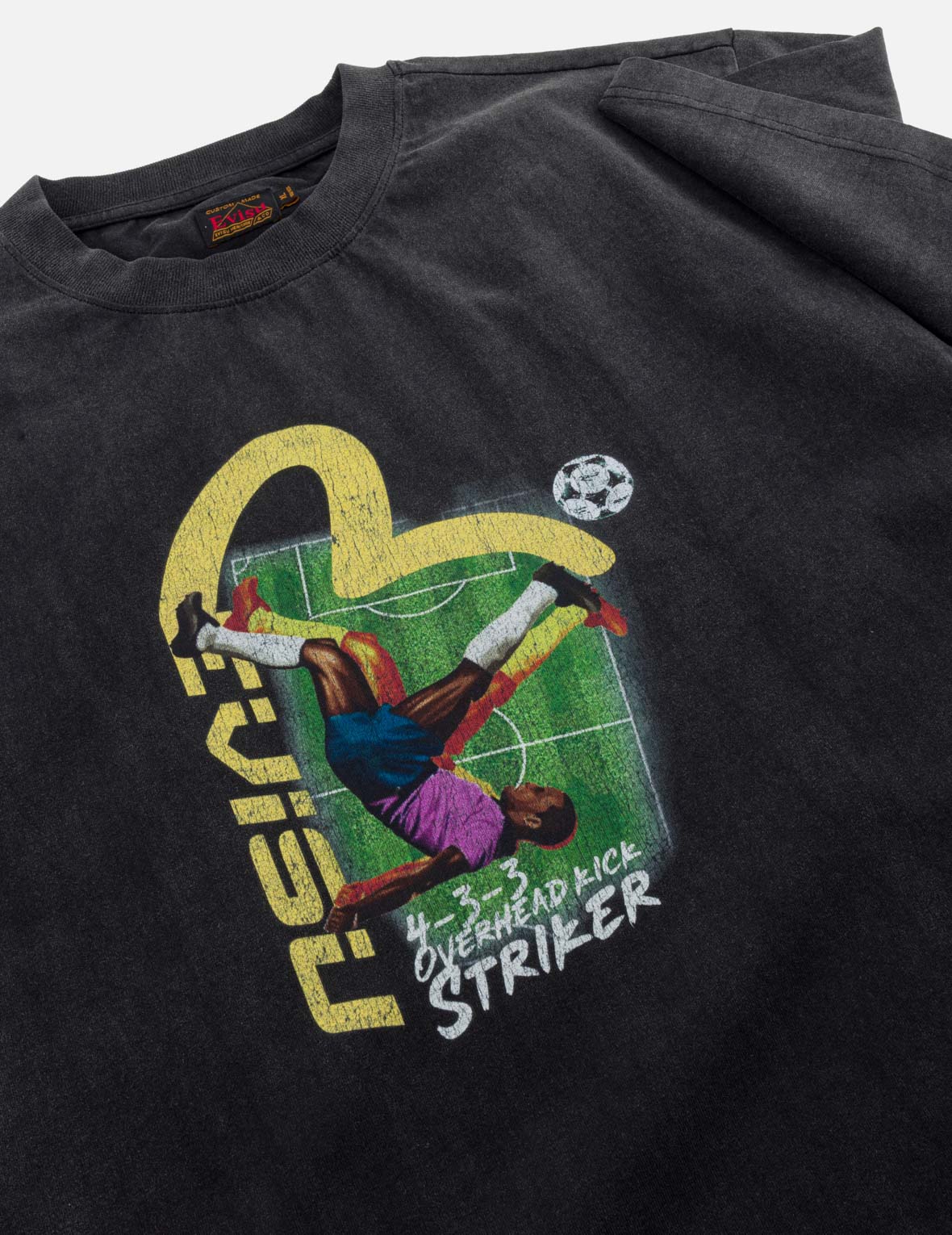 Overhead-Kick Striker Washed T-Shirt