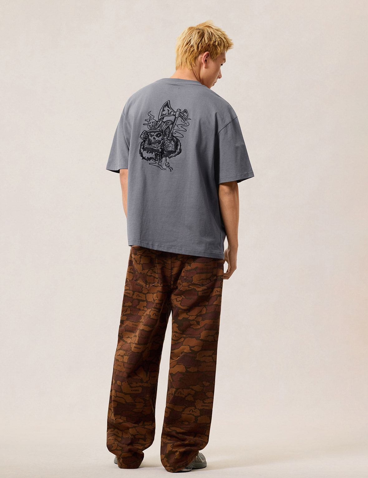 Skull Samurai Embroidery T-shirt