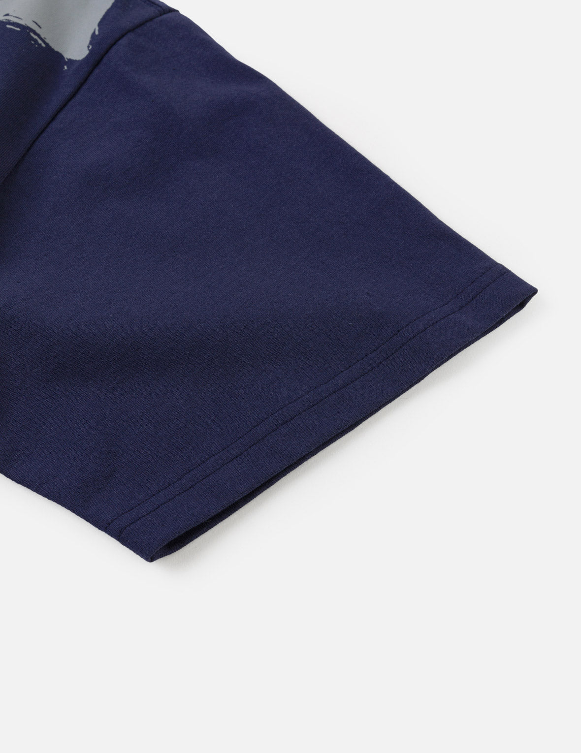 EVISU Brushstroke Cross-shoulder Logo T-Shirt