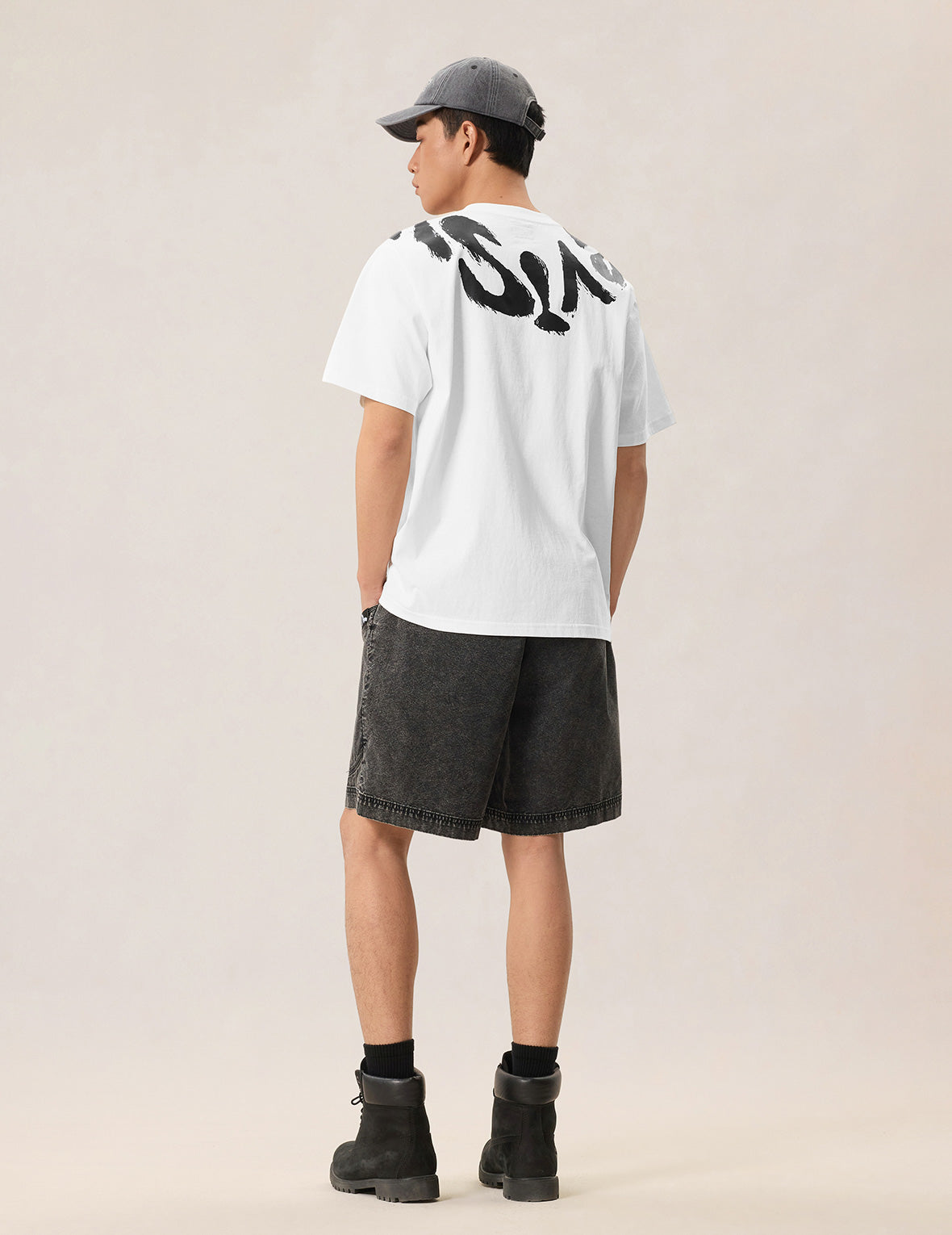 EVISU Brushstroke Cross-shoulder Logo T-Shirt