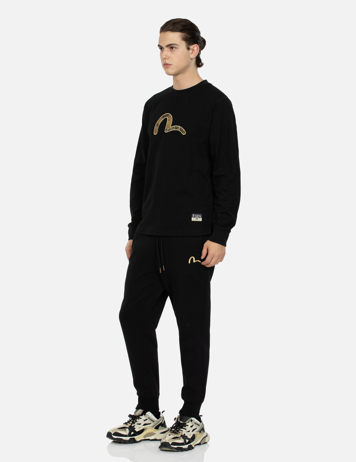 Seagull Brocade Appliqué Regular Fit Long-Sleeve T-shirt
