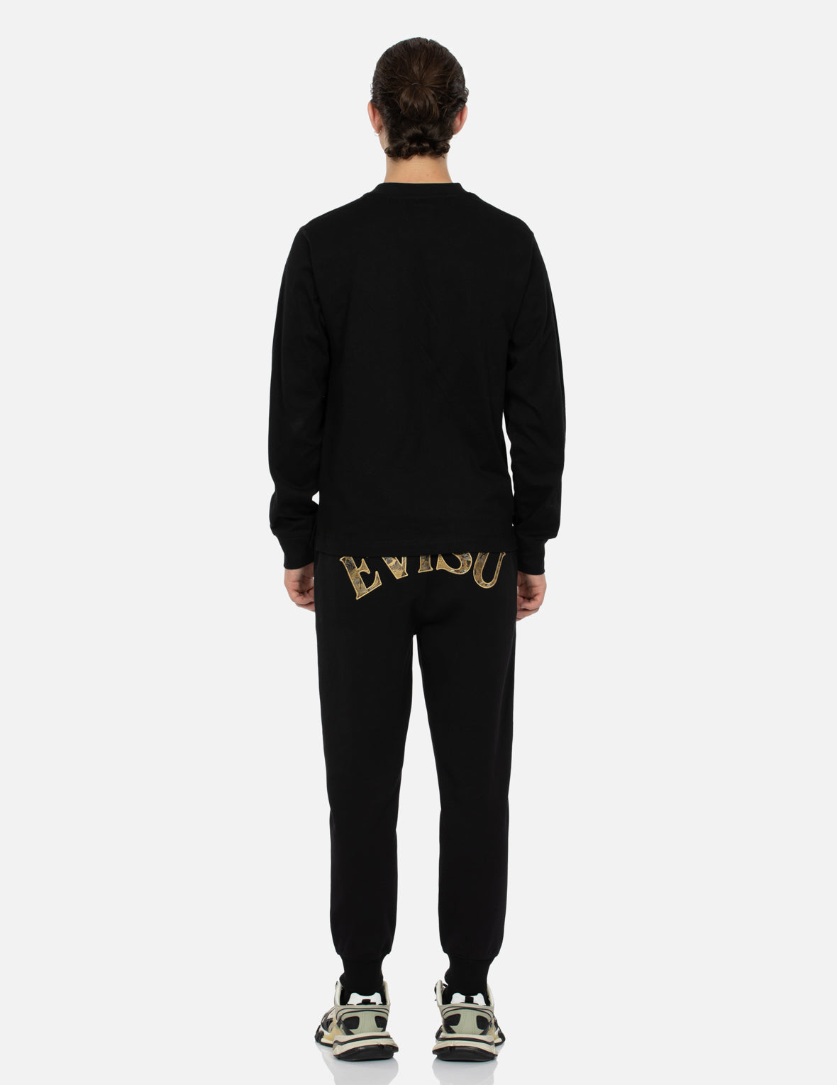 Seagull Brocade Appliqué Regular Fit Long-Sleeve T-shirt